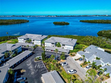 Beach Condo For Sale in Bradenton, Florida