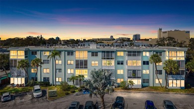Beach Condo For Sale in Clearwater, Florida