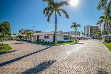 Beach Condo For Sale in Sarasota, Florida
