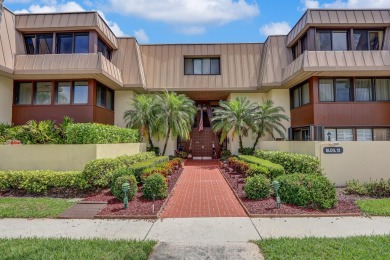 Beach Condo For Sale in Stuart, Florida