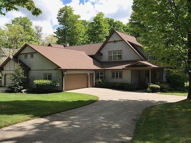 Beach Condo For Sale in Harbor Springs, Michigan