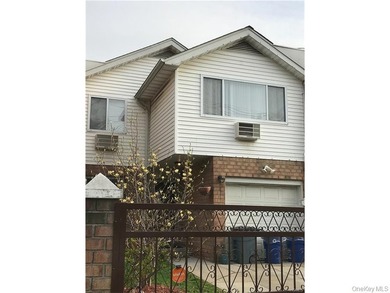 Beach Home For Sale in Bronx, New York