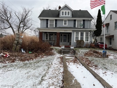 Beach Home For Sale in Lorain, Ohio