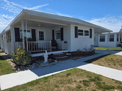 Beach Home For Sale in Englewood, Florida