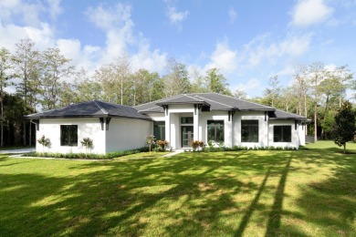Beach Home For Sale in Palm Beach Gardens, Florida