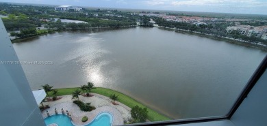 Beach Condo For Sale in Sunrise, Florida