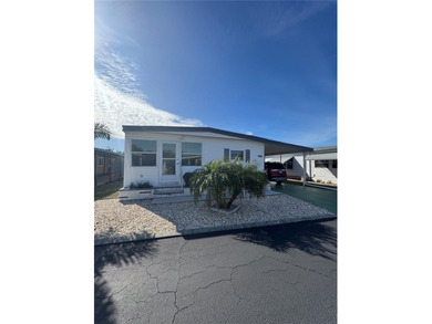 Beach Home For Sale in Nokomis, Florida