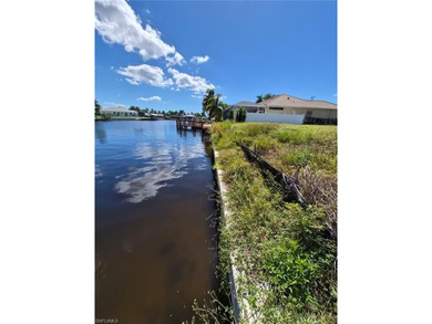 Beach Lot For Sale in Cape Coral, Florida
