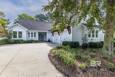 Beach Home For Sale in Fairhope, Alabama
