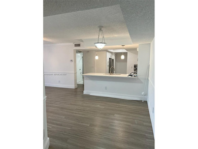 Beach Condo For Sale in Coral Springs, Florida