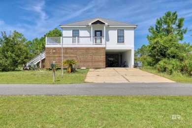 Beach Home For Sale in Gulf Shores, Alabama