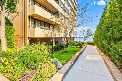 Beach Home Sale Pending in Beechhurst, New York