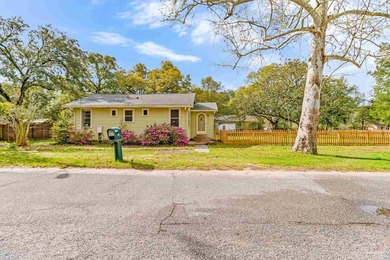 Beach Home For Sale in Pensacola, Florida