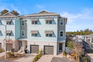 Beach Townhome/Townhouse For Sale in St. Petersburg, Florida