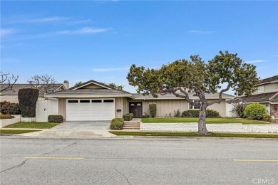 Beach Home Sale Pending in Newport Beach, California