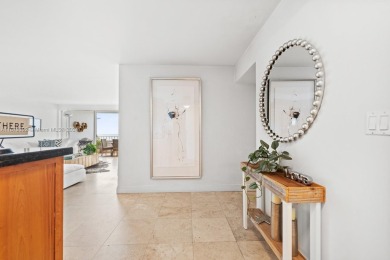 Beach Condo For Sale in Key Biscayne, Florida