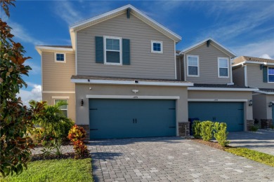 Beach Townhome/Townhouse For Sale in Lakewood Ranch, Florida