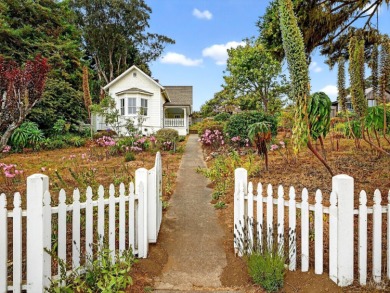 Beach Home For Sale in Mendocino, California