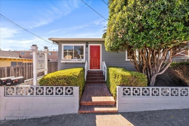 Beach Townhome/Townhouse For Sale in Monterey, California