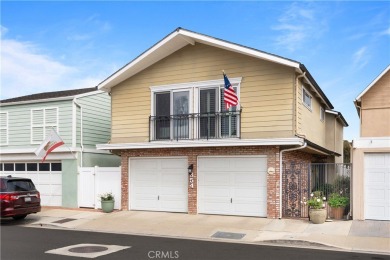 Beach Home For Sale in Newport Beach, California