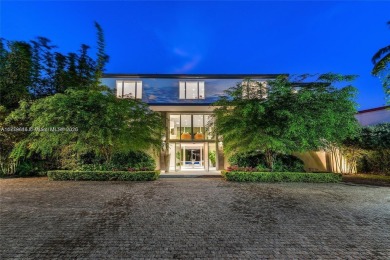 Beach Home For Sale in Key Biscayne, Florida