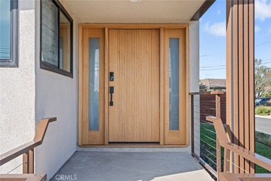 Beach Home For Sale in Rancho Palos Verdes, California