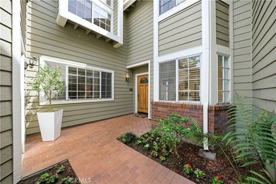 Beach Townhome/Townhouse For Sale in Long Beach, California