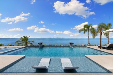 Beach Home For Sale in Fort Myers, Florida