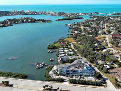 Beach Condo For Sale in Nokomis, Florida
