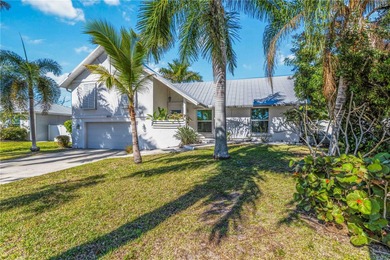 Beach Home For Sale in Bradenton, Florida