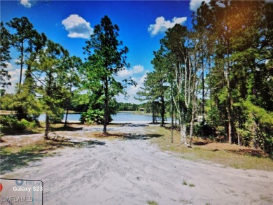 Beach Lot For Sale in Lehigh Acres, Florida