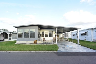 Beach Home For Sale in Holiday, Florida