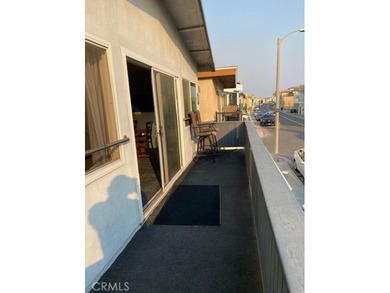 Beach Townhome/Townhouse For Sale in Newport Beach, California