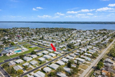 Beach Home For Sale in Palm Harbor, Florida