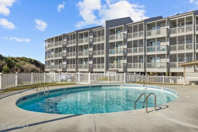 Beach Condo For Sale in Atlantic Beach, North Carolina