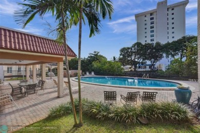 Beach Condo For Sale in Wilton Manors, Florida