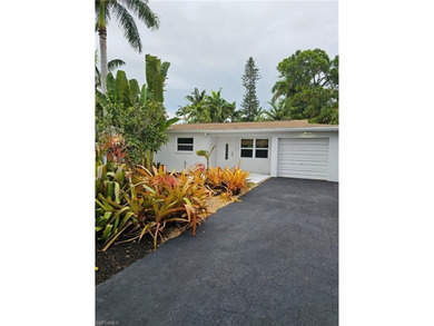 Beach Home For Sale in Naples, Florida