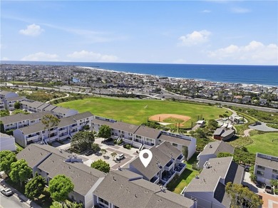 Beach Condo Sale Pending in Newport Beach, California