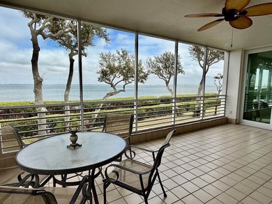 Beach Condo For Sale in Longboat Key, Florida