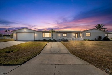 Beach Home For Sale in Palmetto, Florida