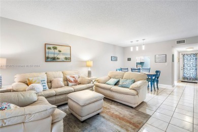 Beach Condo For Sale in Delray Beach, Florida