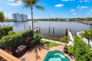 Beach Townhome/Townhouse For Sale in Delray Beach, Florida