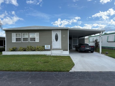 Beach Home For Sale in Nokomis, Florida