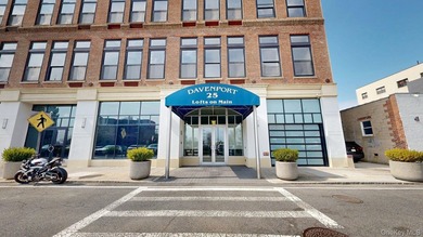 Beach Condo Sale Pending in New Rochelle, New York
