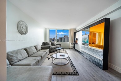 Beach Condo For Sale in Miami Beach, Florida