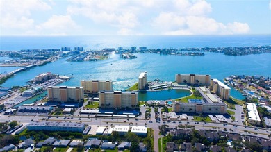 Beach Condo For Sale in St. Petersburg, Florida