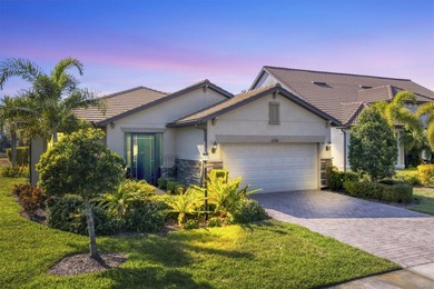 Beach Home For Sale in Bradenton, Florida