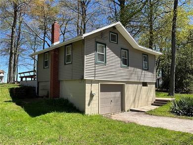 Beach Home For Sale in Waterport, New York