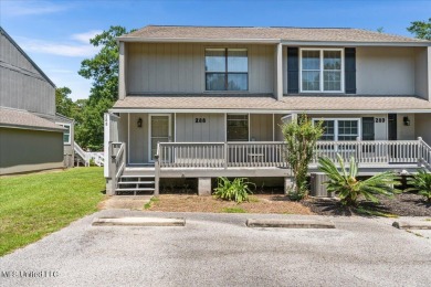 Beach Townhome/Townhouse For Sale in Diamondhead, Mississippi