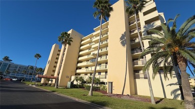 Beach Condo For Sale in Madeira Beach, Florida